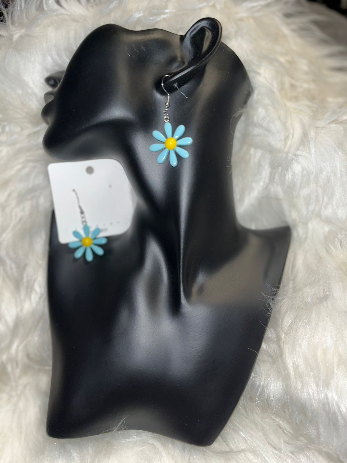 Daisy Flower Earrings