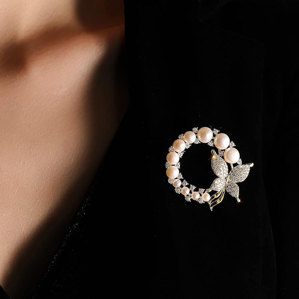 Valrie Pearl Brooch