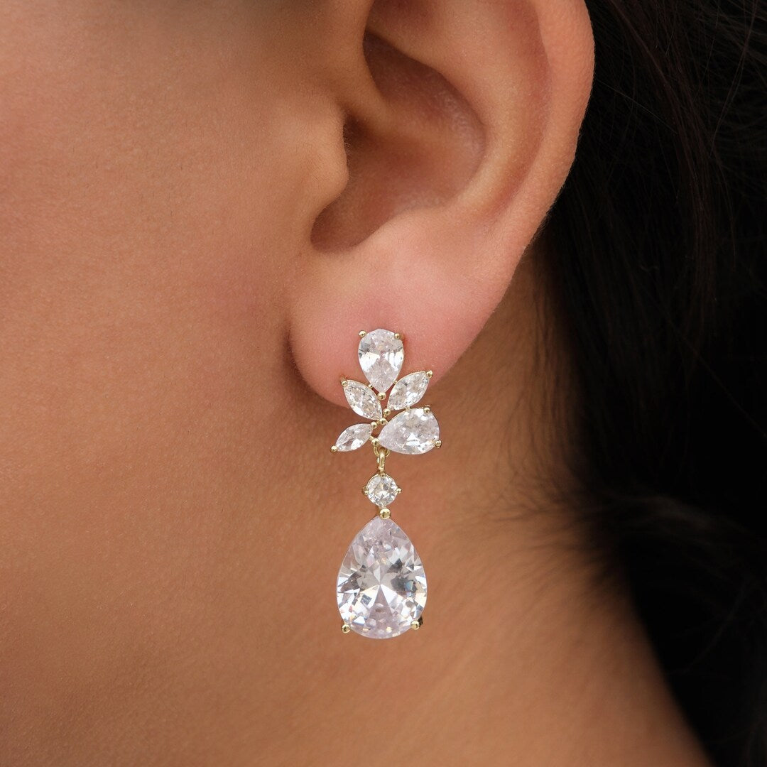Danye Sparkle Earrings