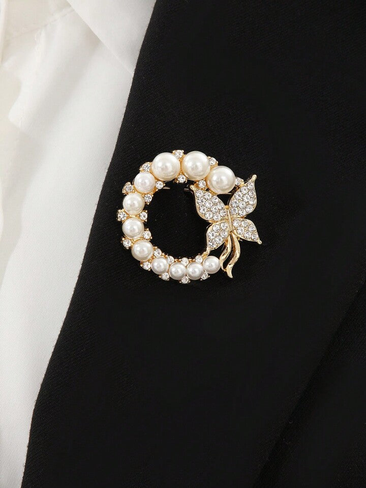 Valrie Pearl Brooch