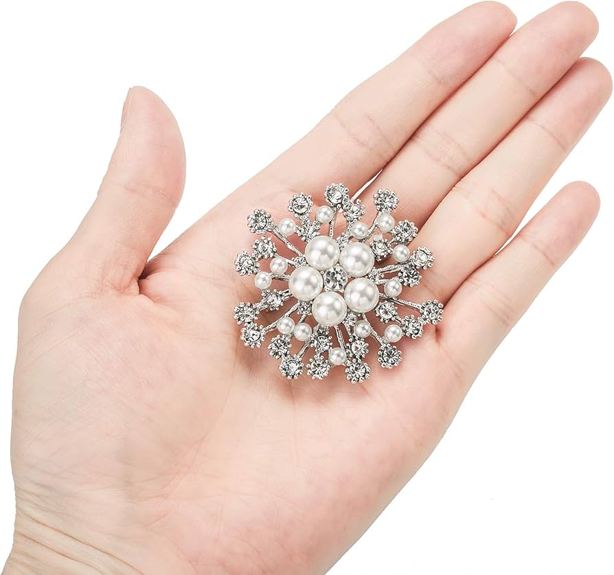Mollina Pearl Brooch