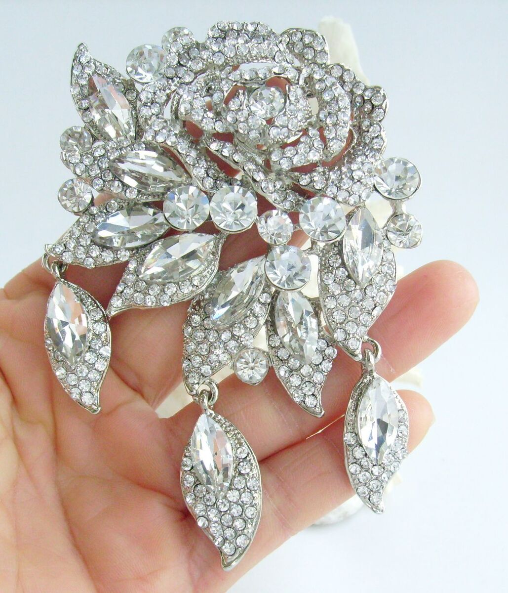 Rosa Rhinestone Brooch
