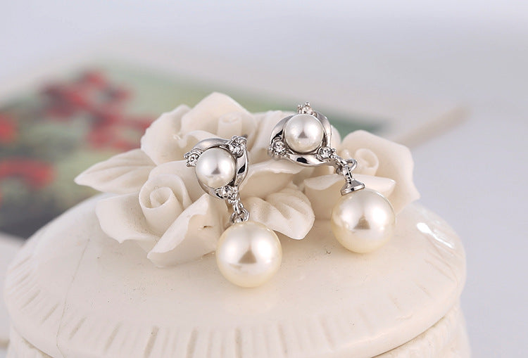 Delysia Pearl Earrings