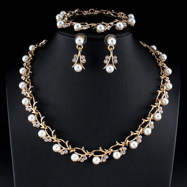 Wonda Necklace Set