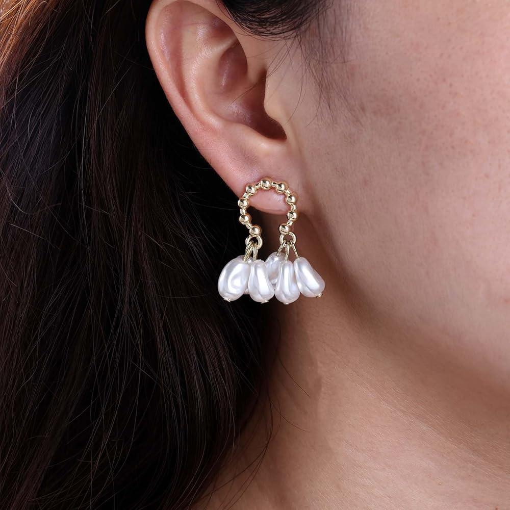 Hallow Pearl Earrings