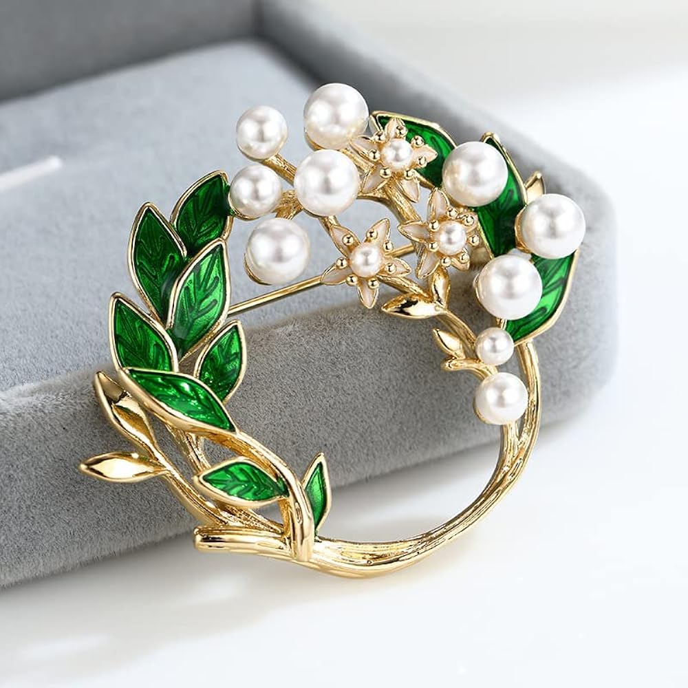 Gloriana Emerald Brooch