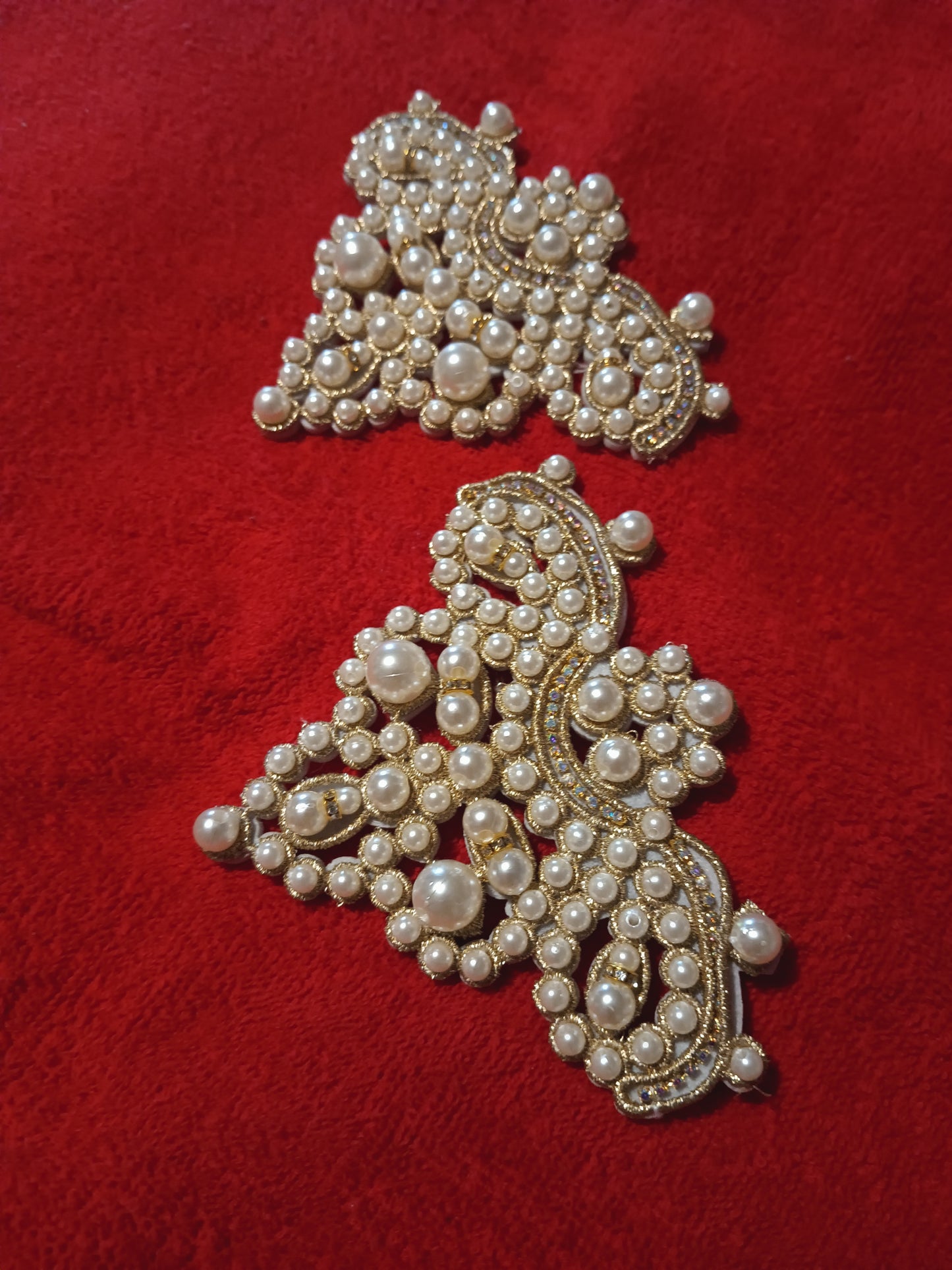 Jasmine Pearl Applique