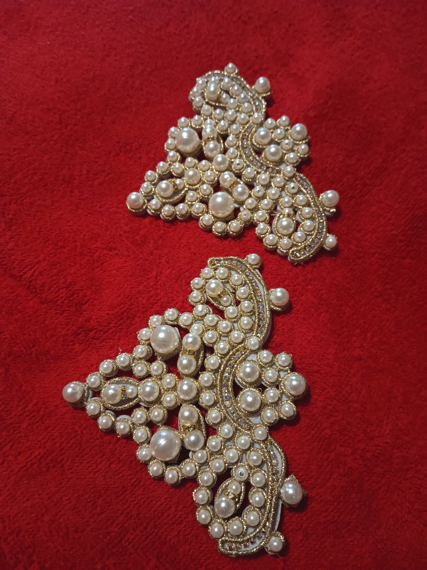 Jasmine Pearl Applique