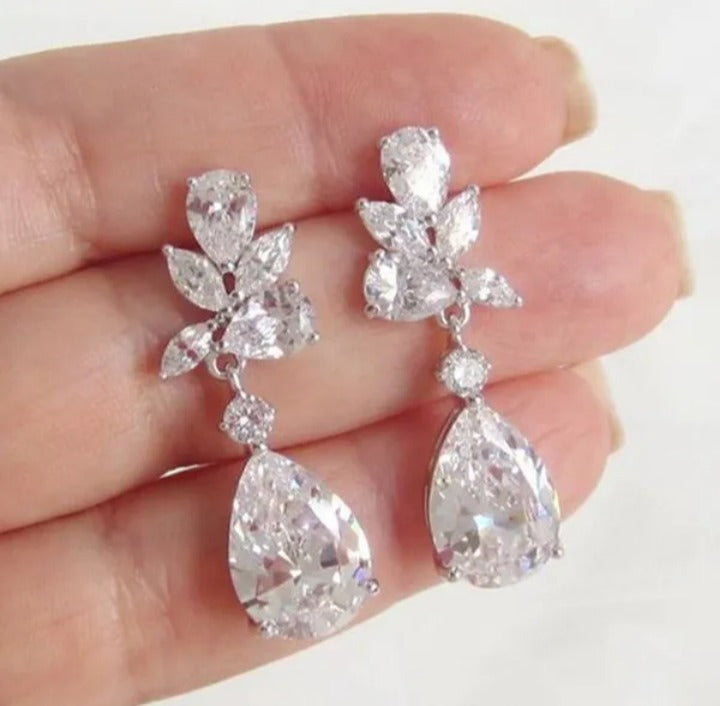 Danye Sparkle Earrings
