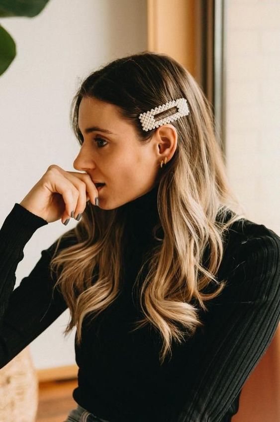 Maddie Pearl Snap Hair Clip.