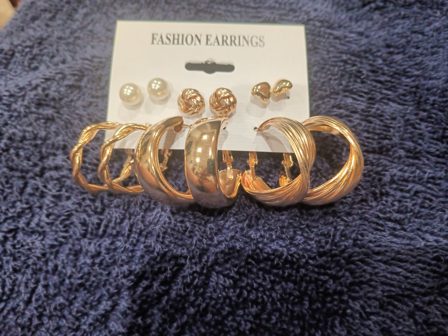 Giliani Gold Earrings Sets