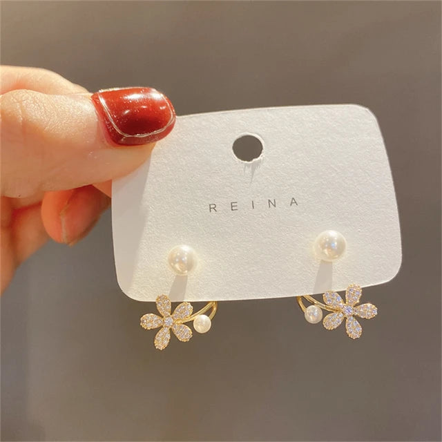 Renina Pearl Stud Earrings