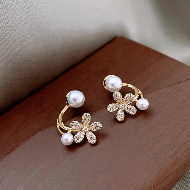 Renina Pearl Stud Earrings