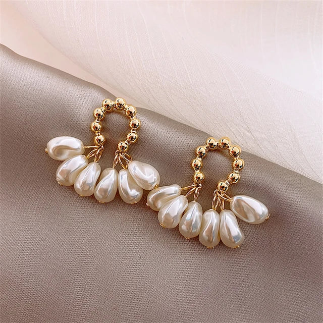 Hallow Pearl Earrings