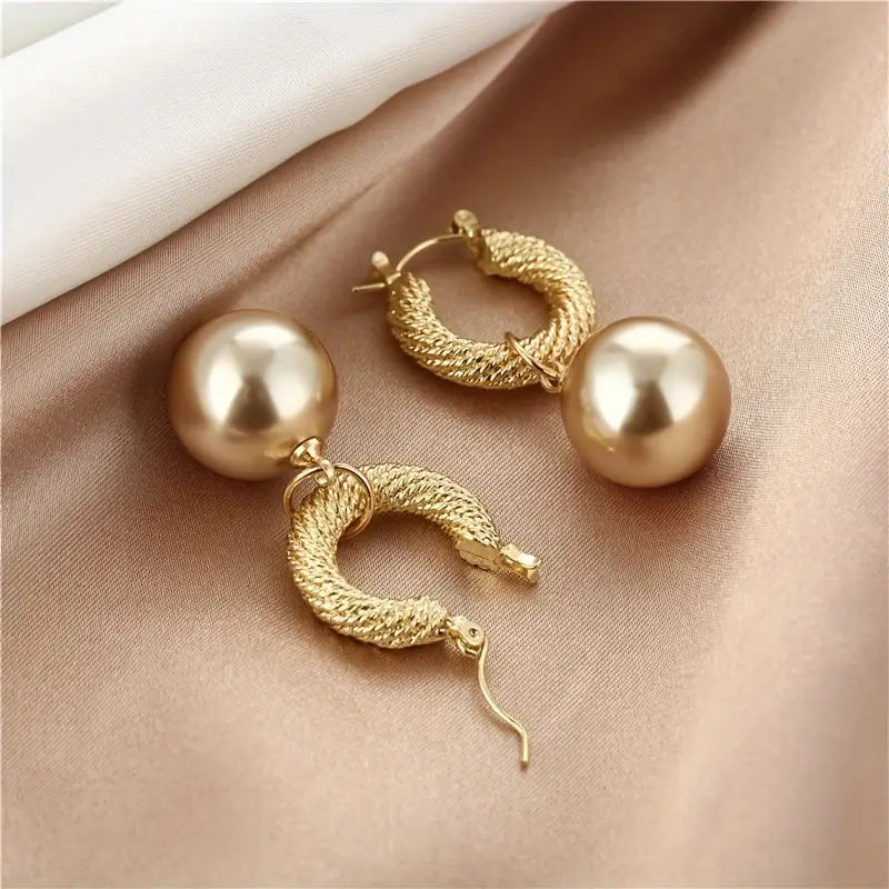 Roped Pearl Earrings