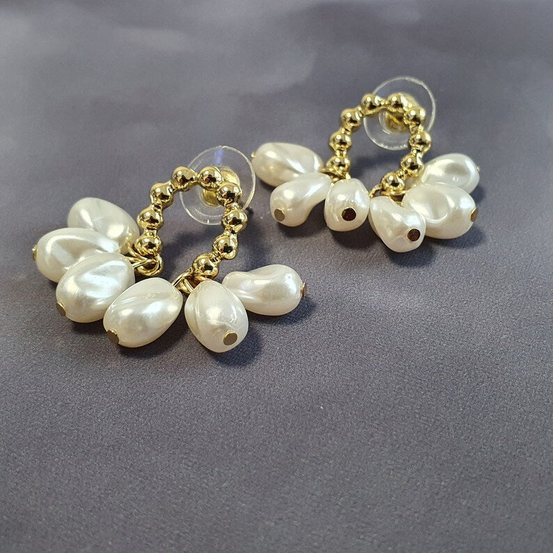 Hallow Pearl Earrings