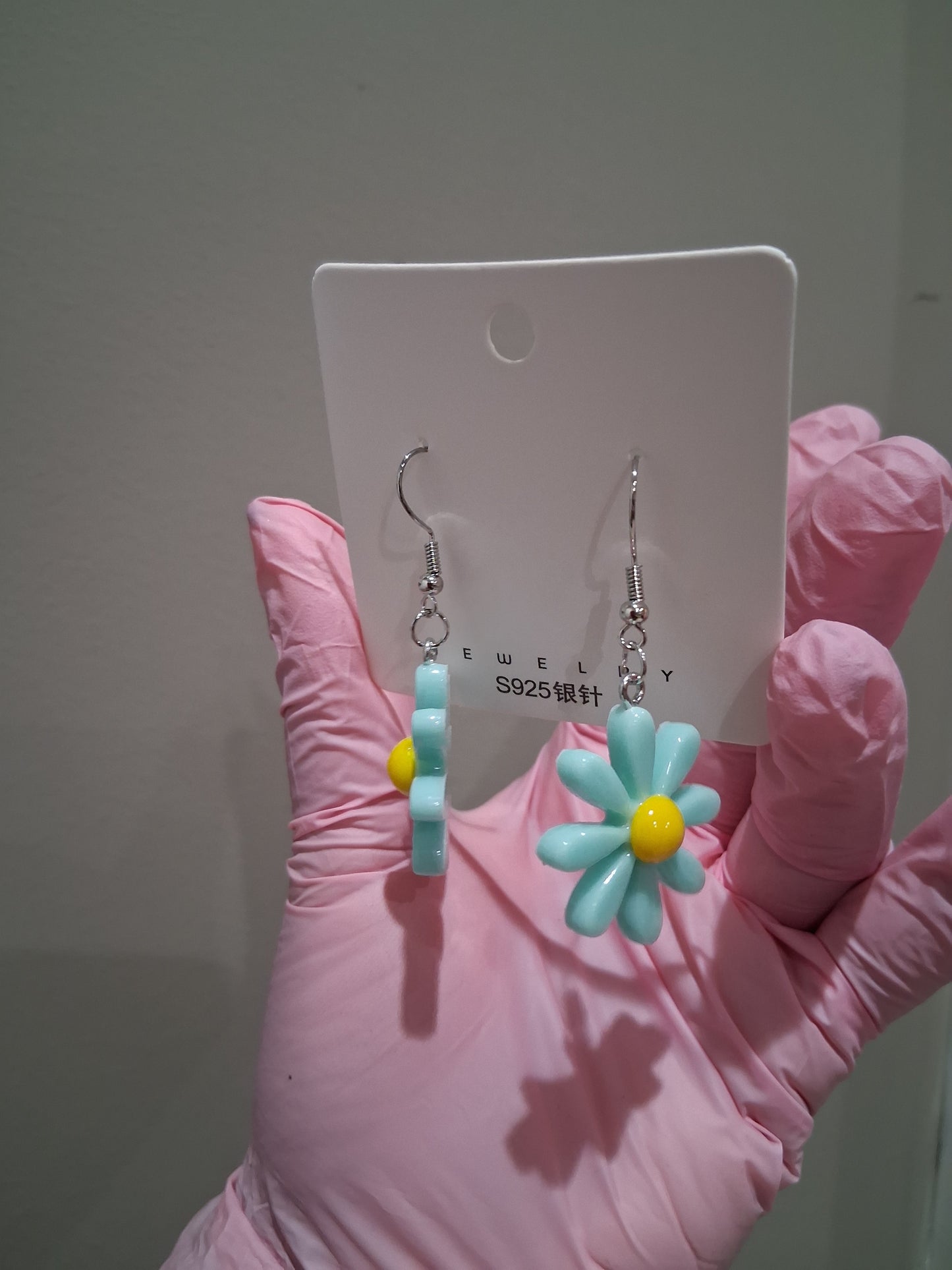 Daisy Flower Earrings