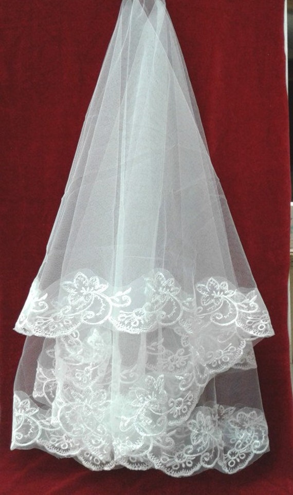 Plumbella Comb-less Veil