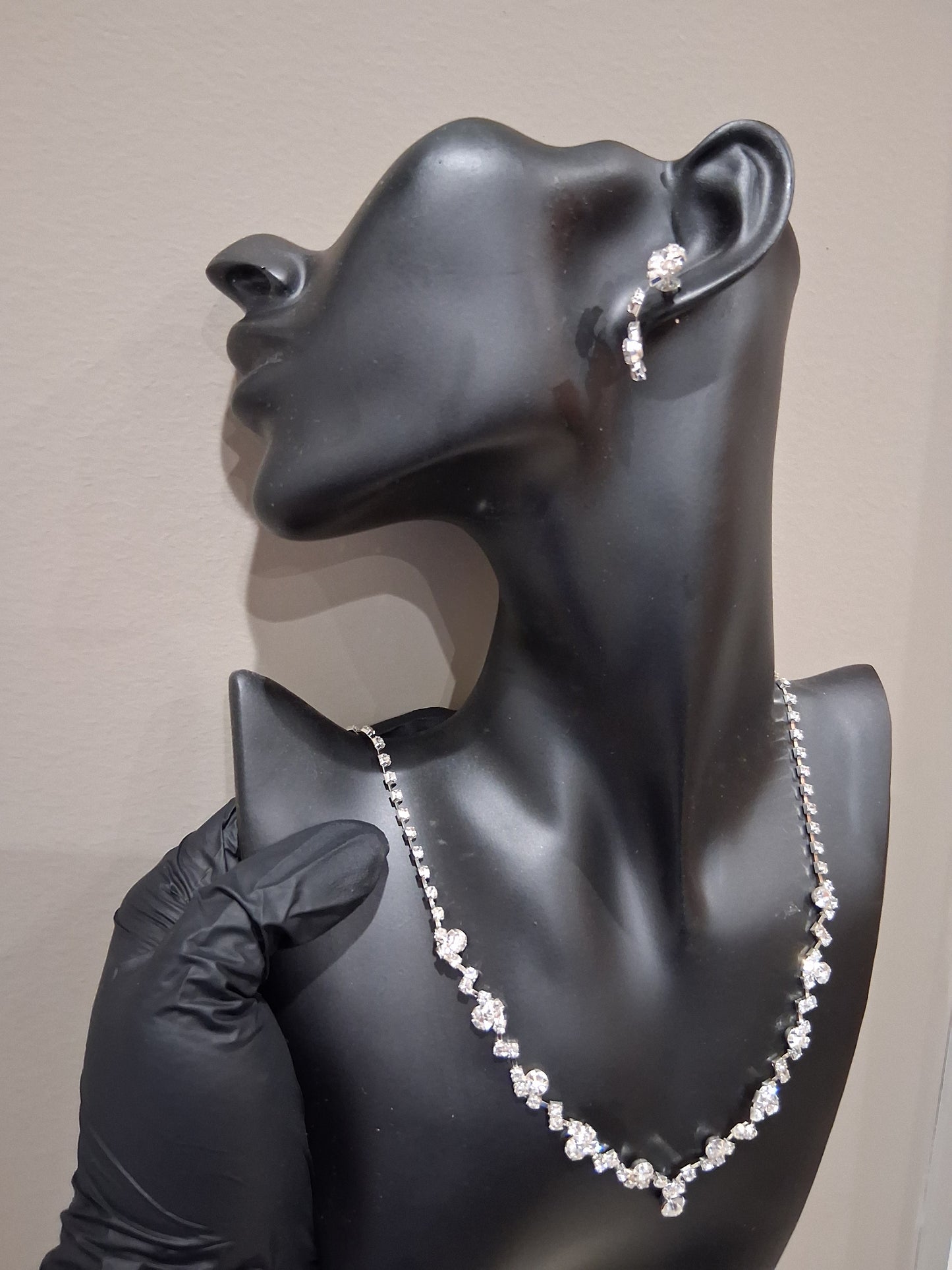 Jaylyn Necklace Set