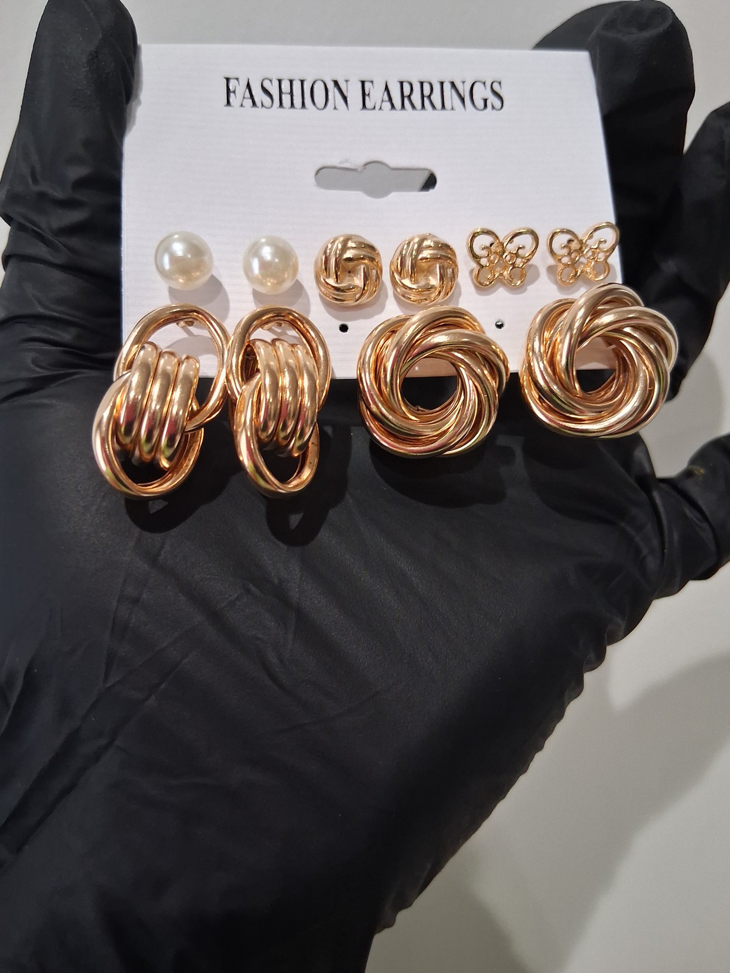 Giliani Gold Earrings Sets