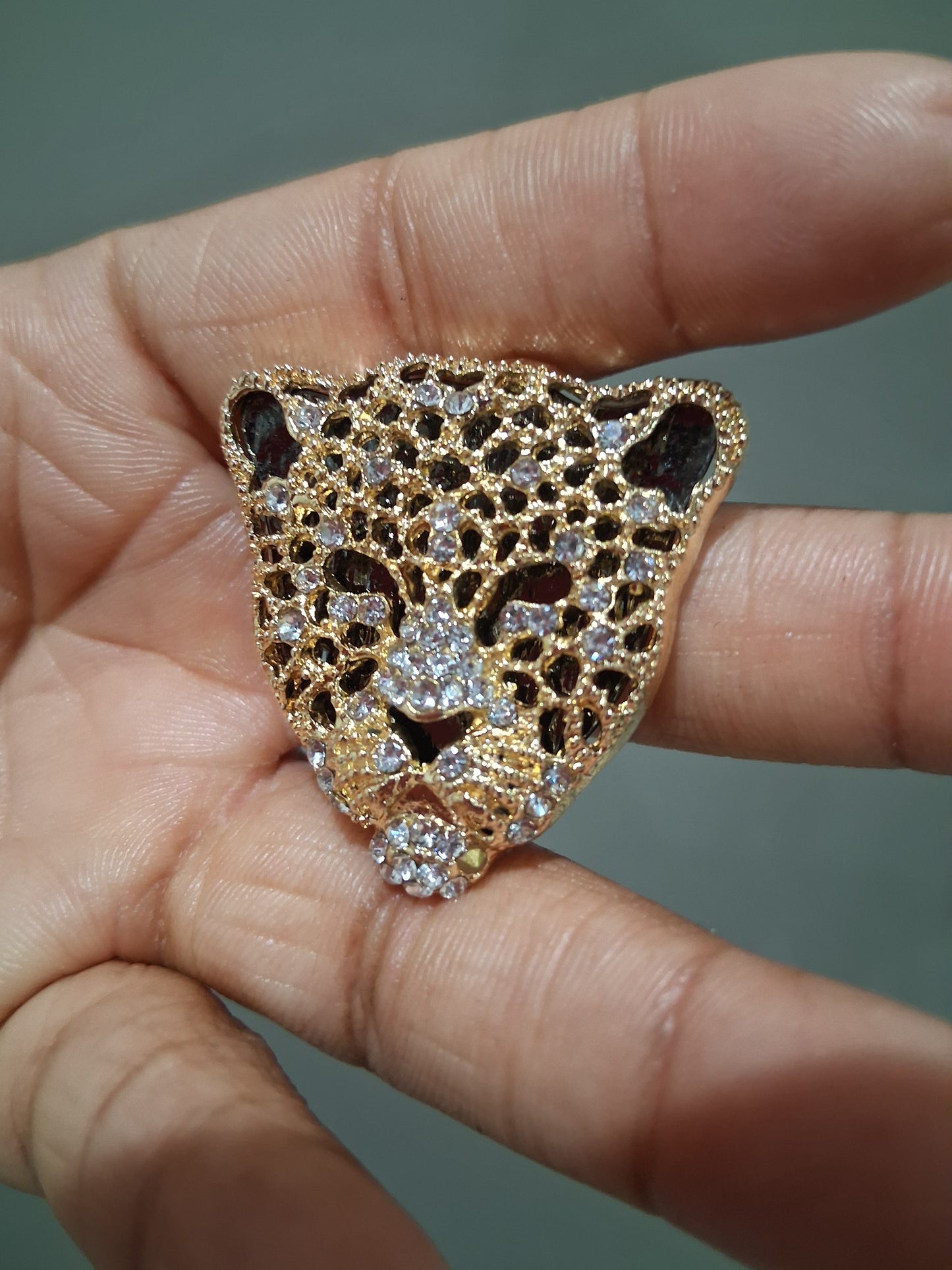 Leopard Brooch