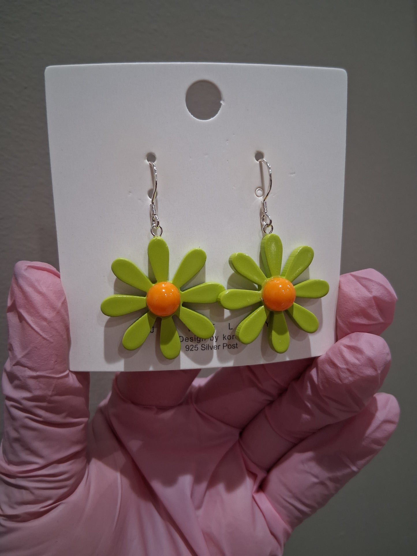 Daisy Flower Earrings