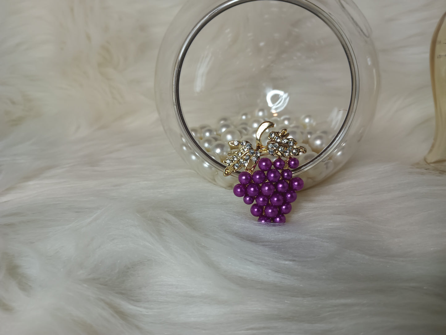 Grapple Grape Brooch/Pendant