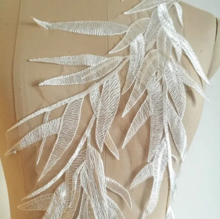 Janael Bamboo Leaf Applique